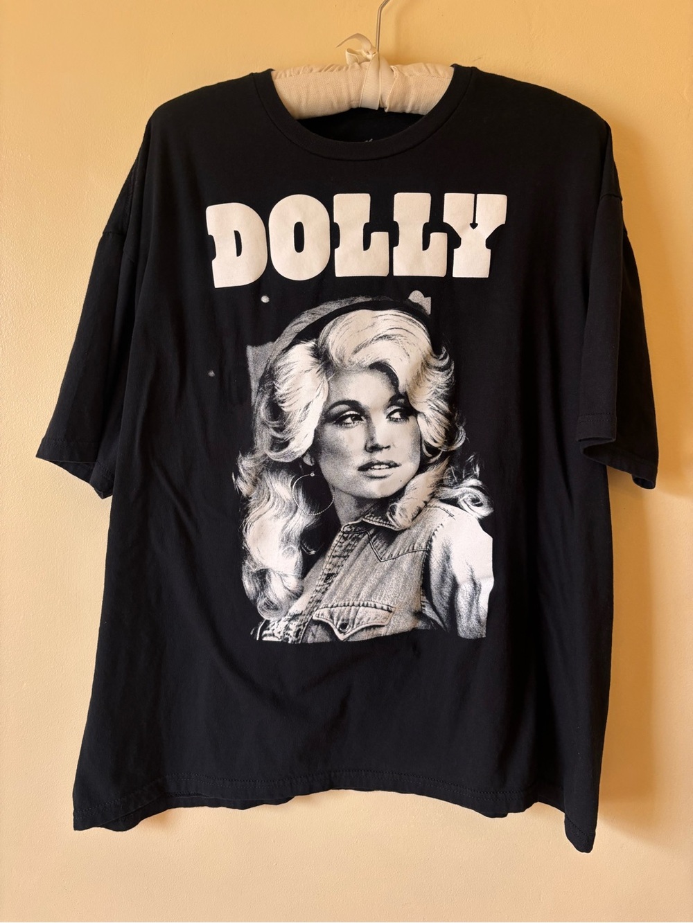 Men's Dolly Parton Graphic Tee in Black and White 2XL short sleeve shirt top